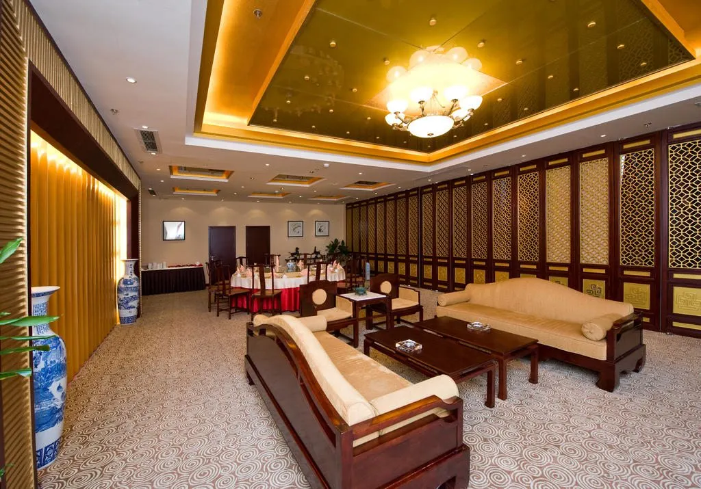 Beijing Palace Soluxe Hotel Astana, Астана - фото 20