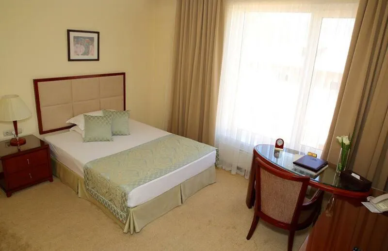Park Hotel Bishkek, Бишкек - фото 3