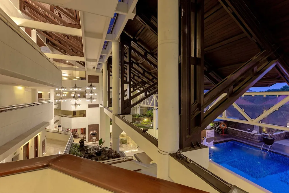 Hotel Santika Bandung, Bandung - photo 4