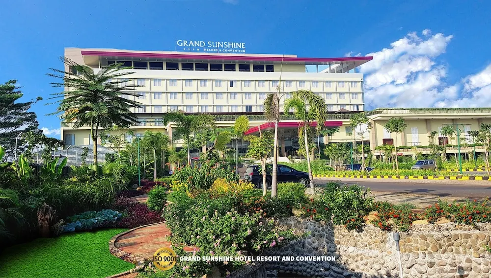 Grand Sunshine Resort and Convention, Bandung - photo 8