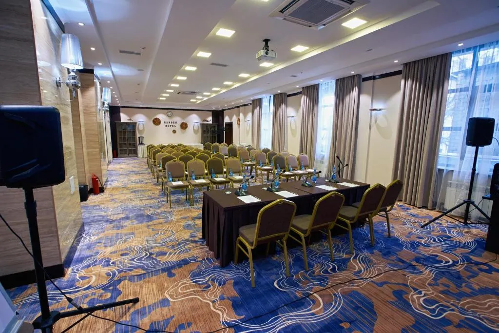 Garden Hotel Bishkek, Бишкек - фото 11