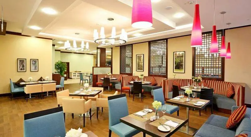 Hilton Garden Inn Astana, Астана - фото 2