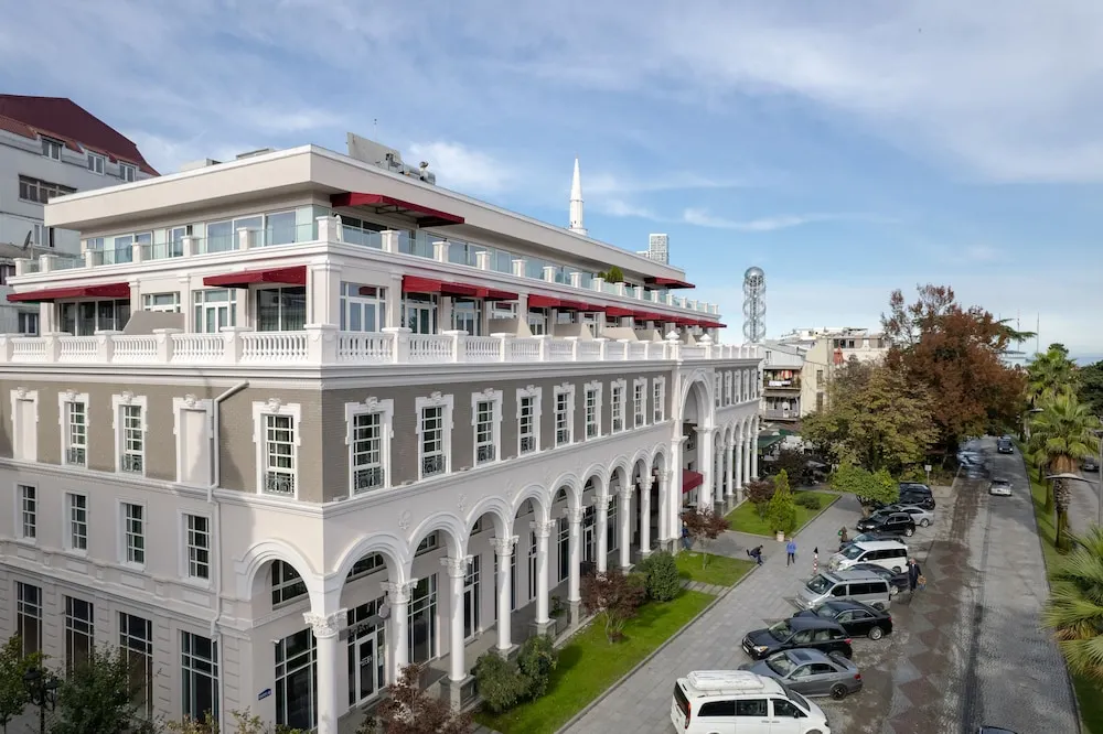 Le Port Apart Hotel, Батуми - фото 2