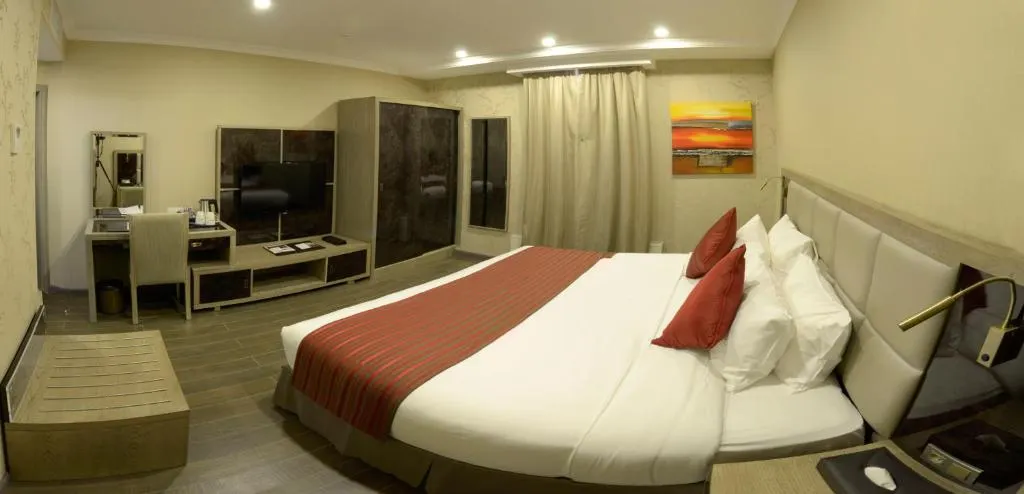 Ramada by Wyndham Bishkek Centre, Бишкек - фото 22