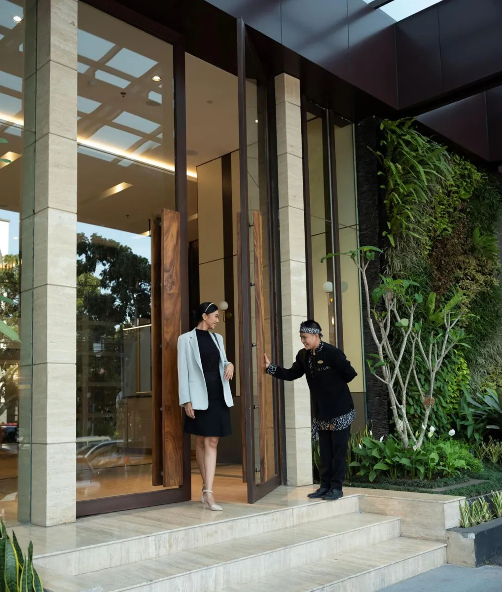 Hotel Santika Pasirkaliki, Bandung - photo 2