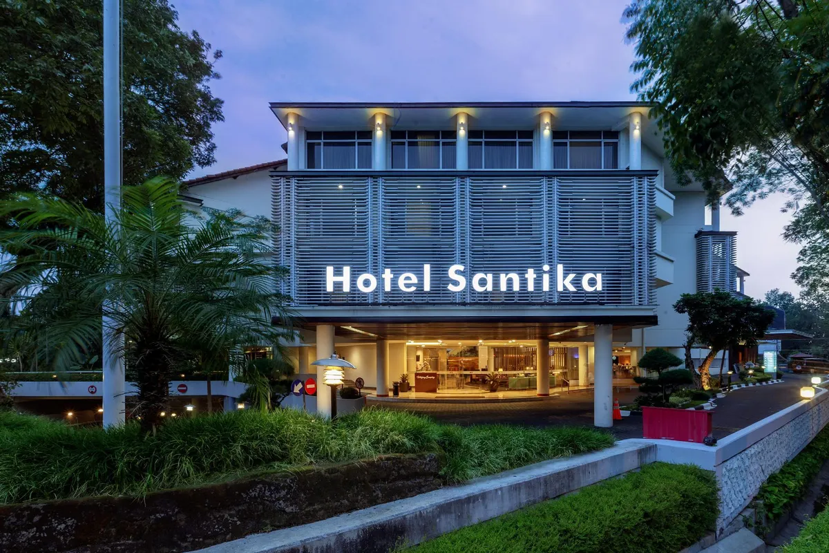 Hotel Santika Bandung, Bandung - main hotel photo