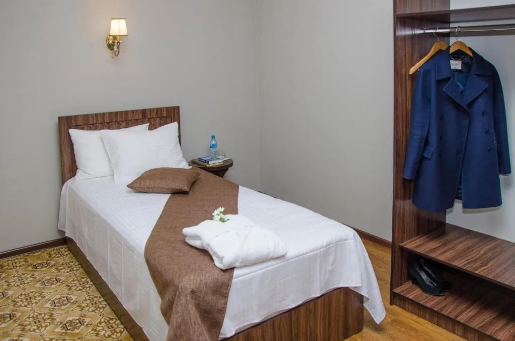 Jipek Joli Inn, Nukus - foto 9