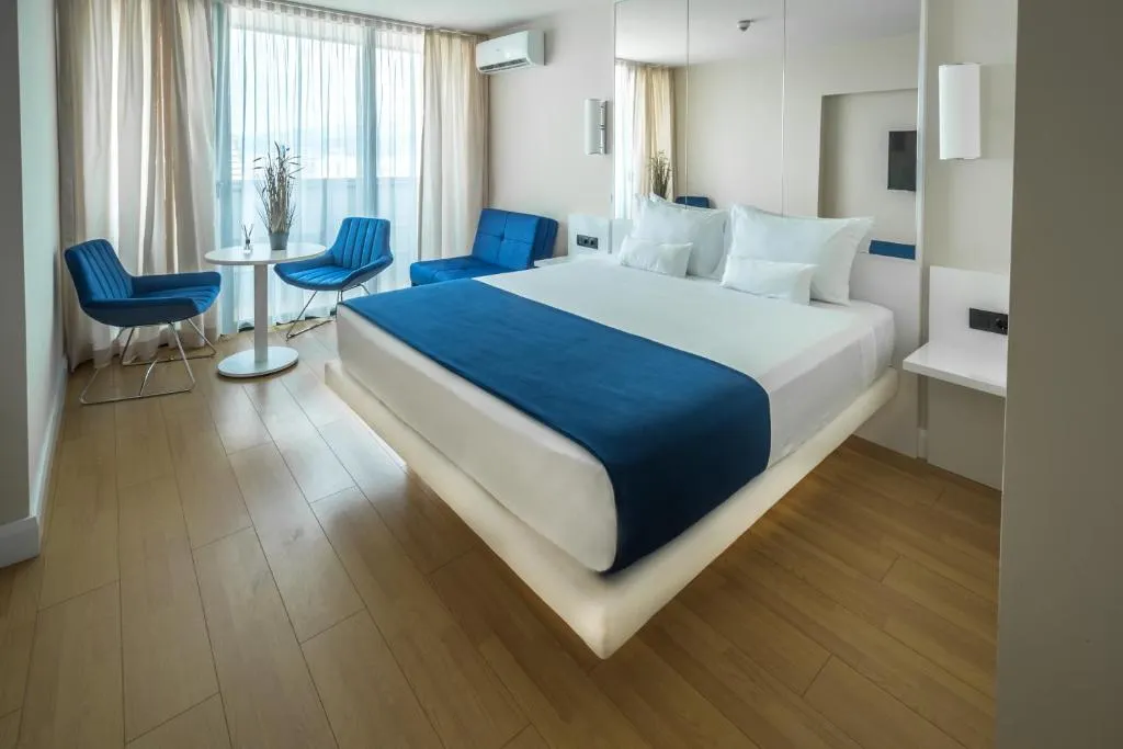 Orbi City Hotel, Батуми - фото 40