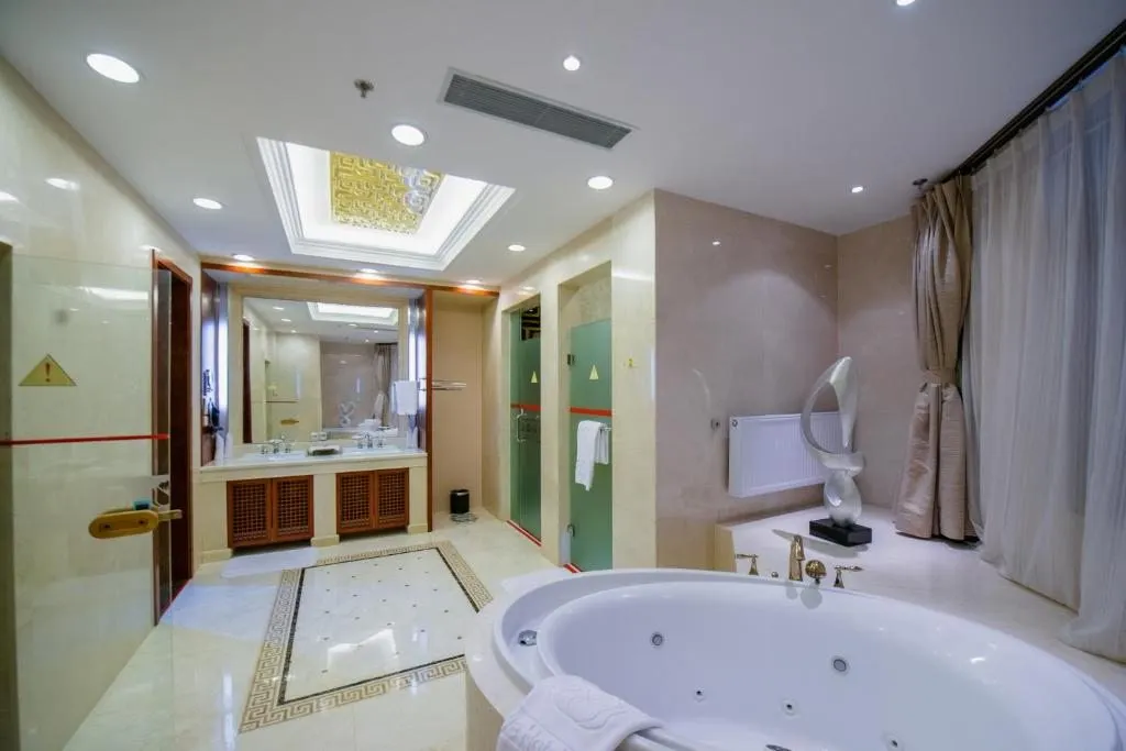 Beijing Palace Soluxe Hotel Astana, Астана - фото 39