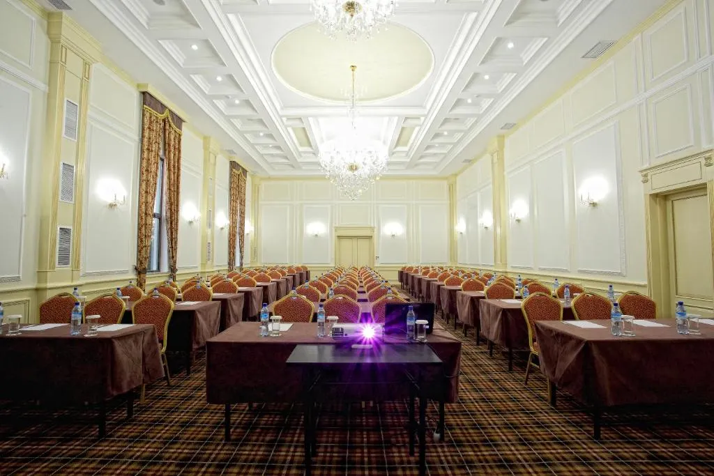 City Hotel Bishkek, Бишкек - фото 2