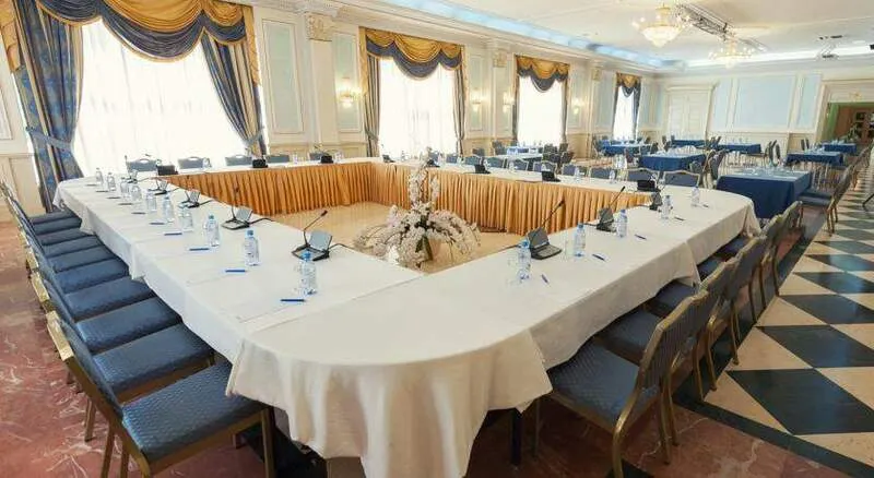 Radisson Blu Hotel Astana, Астана - фото 20