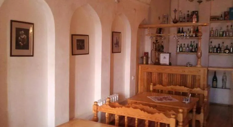 Komil Bukhara Boutique, Бухара - фото 2