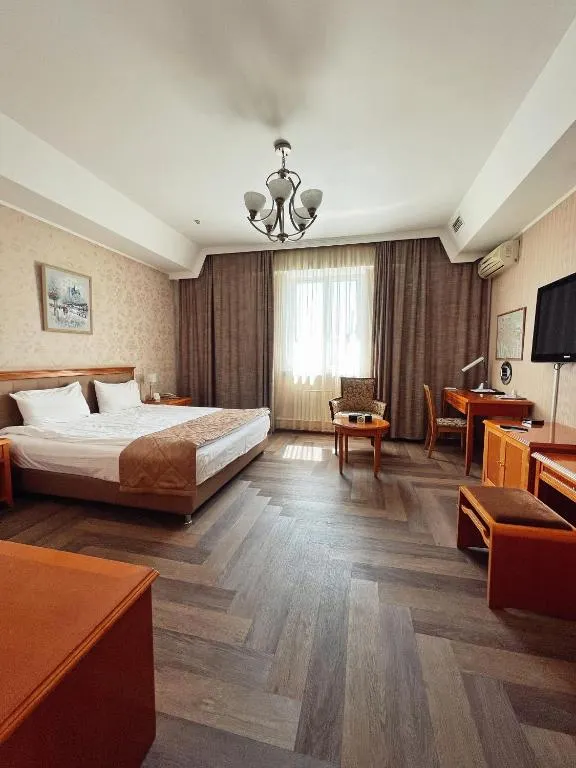 Golden Dragon, Бишкек - фото 31