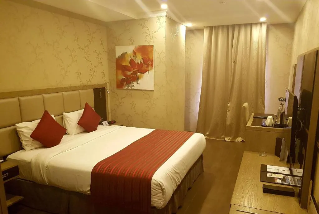 Ramada by Wyndham Bishkek Centre, Бишкек - фото 33