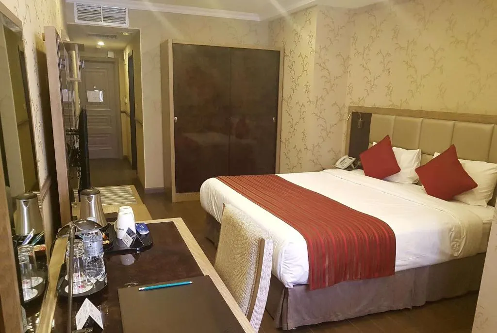 Ramada by Wyndham Bishkek Centre, Бишкек - фото 16