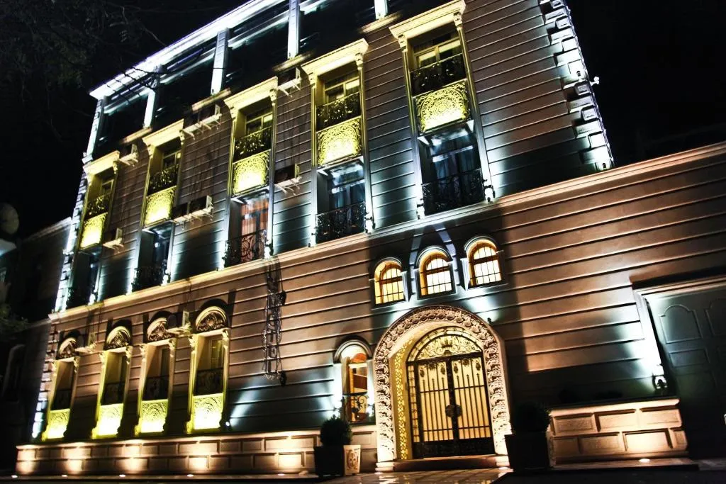 East Legend Hotel, Баку - главное фото отеля