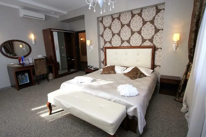 Evropa Hotel Bishkek, Бишкек - фото 3