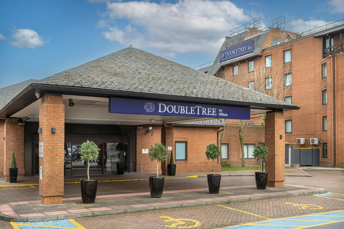 Doubletree by Hilton Manchester Airport, Manchester - photo 2