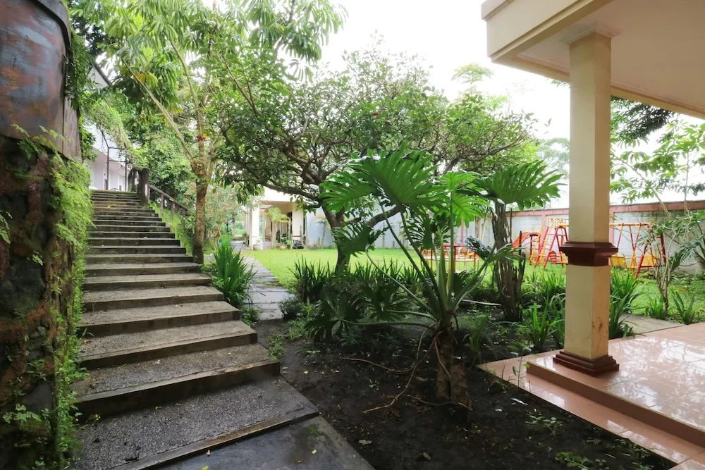 Narima Resort Hotel, Bandung - photo 7